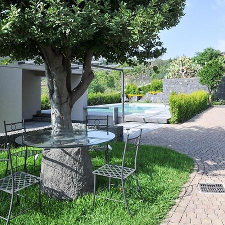La Casa Dell'Alloro Zafferana Etnea Zewnętrze zdjęcie