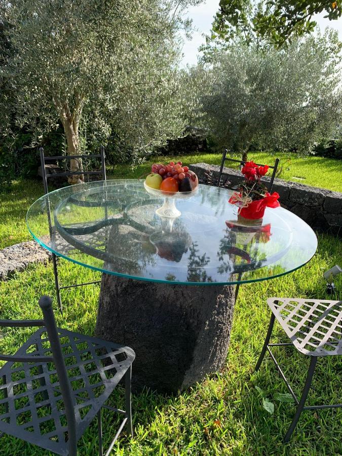 La Casa Dell'Alloro Zafferana Etnea Zewnętrze zdjęcie
