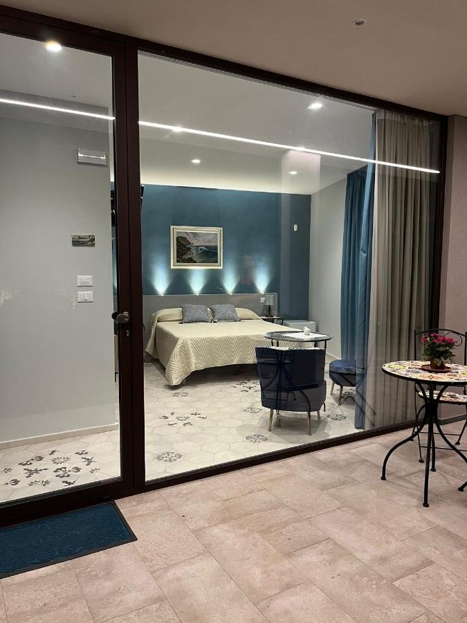 La Casa Dell'Alloro Zafferana Etnea Zewnętrze zdjęcie
